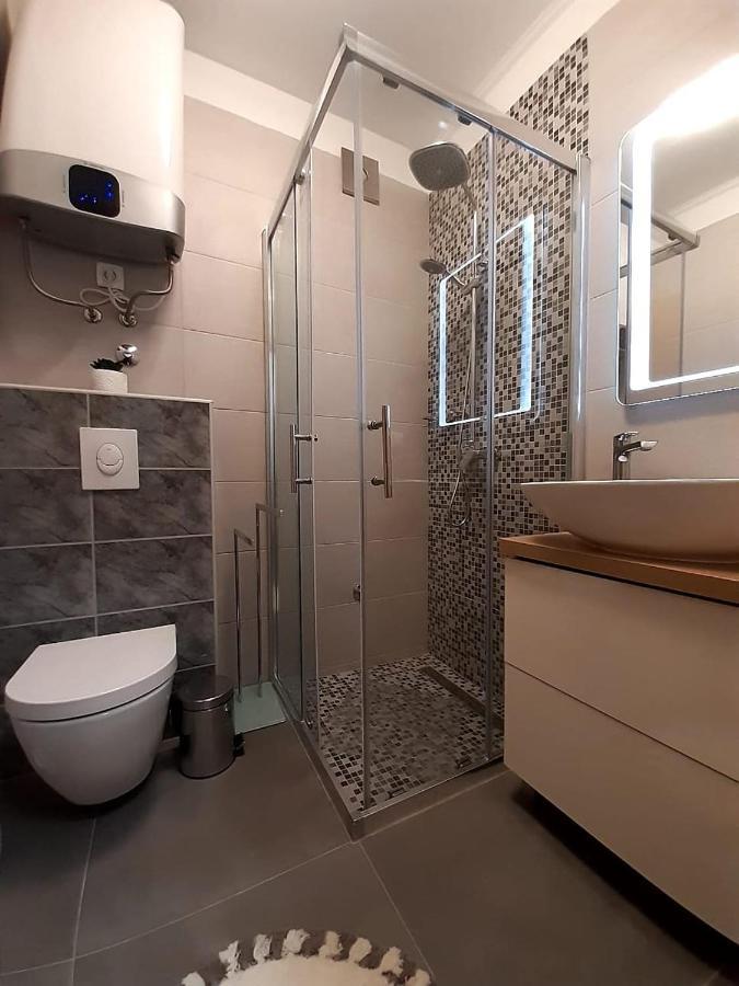 Solis Adriaticum Apartments جاسينايس المظهر الخارجي الصورة